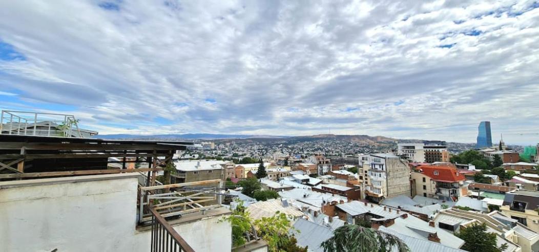 Duplex Apartment In The City Center Tbilisi Buitenkant foto